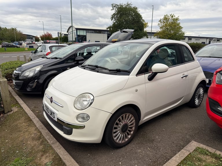 image for 2010 Fiat 500 1.2 Lounge Hatchback 3dr Petrol Manual Euro 5 (s/s) (69 bhp)