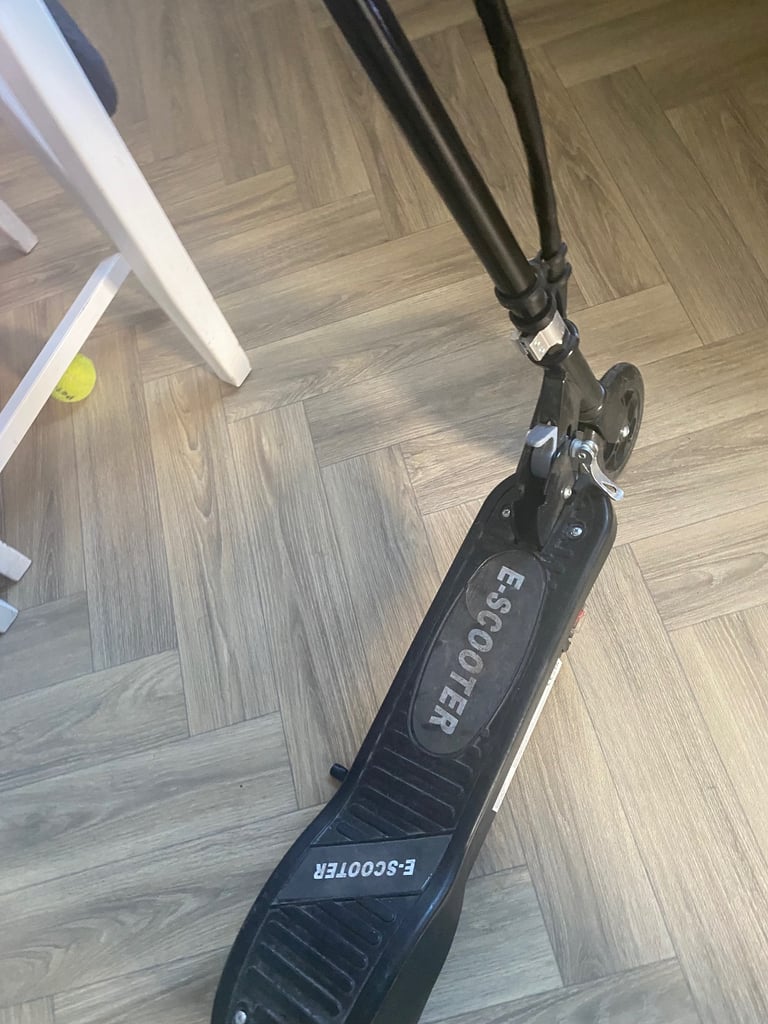 image for Kids electric skooter 