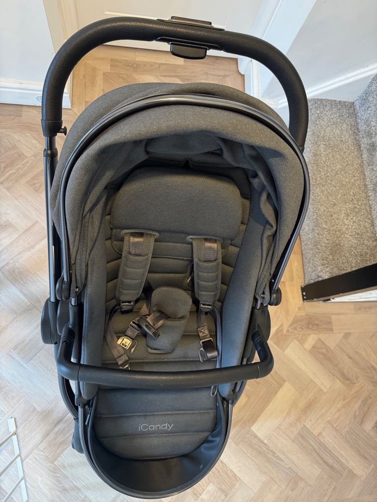 iCandy Peach 7 Full Travel System - Dark Grey