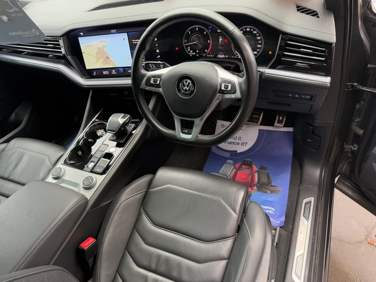 2020 Volkswagen Touareg 3.0 V6 TDI 4Motion Black Edition 5dr Tip Auto ESTATE Diesel Automatic