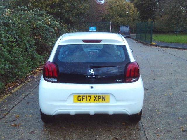 2017 Peugeot 108 1.0 Active 5dr White 60k Miles FSH Years MOT Warranty £20 Road Tax HATCHBACK Pet...