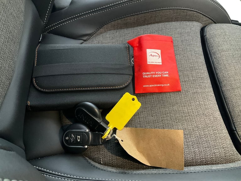 2023 MINI Electric Hatch Cooper SE 32.6kWh Level 2 Hatchback 3dr Electric Auto (184 ps) - INTERIO...