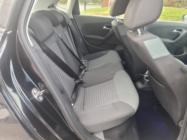 Volkswagen, POLO, Hatchback, 2010, Manual, 1598 (cc), 5 doors