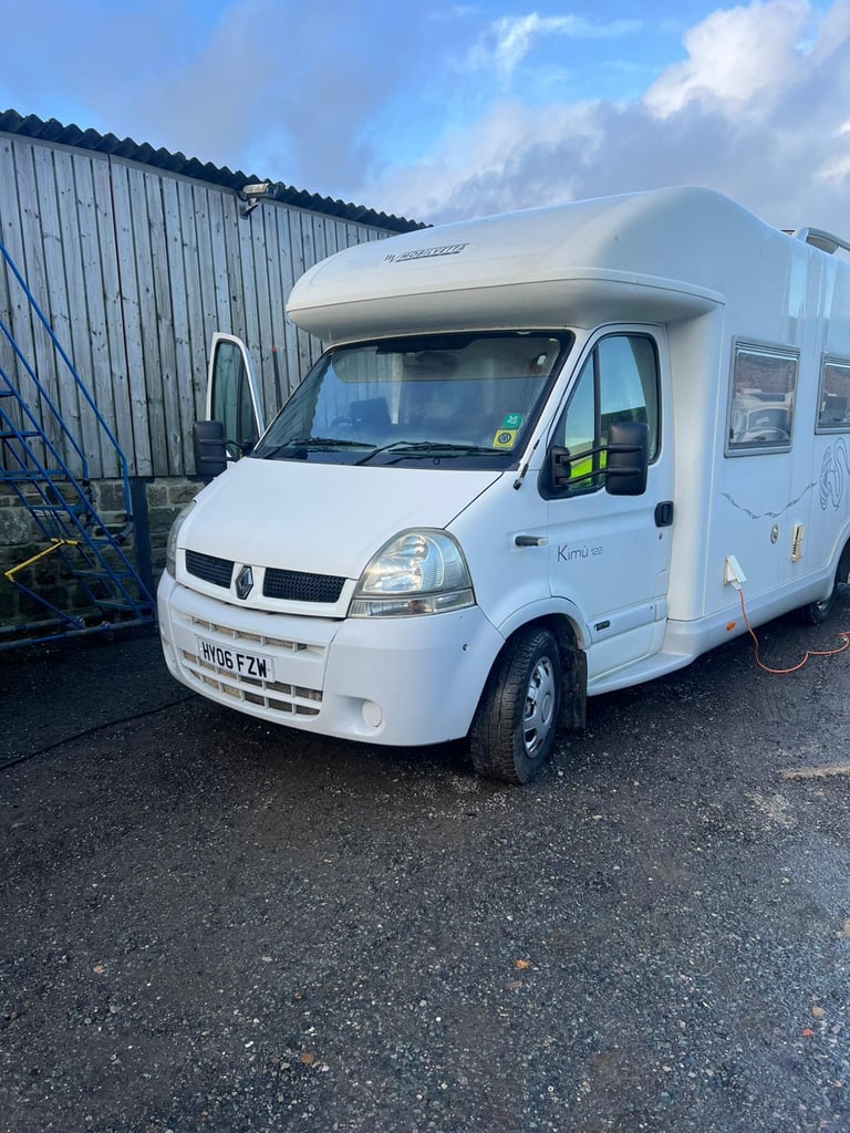 2006 - Mobilvetta Kimu 122 - 3ltr - 64,000k miles - 4 berth / 4 belts 