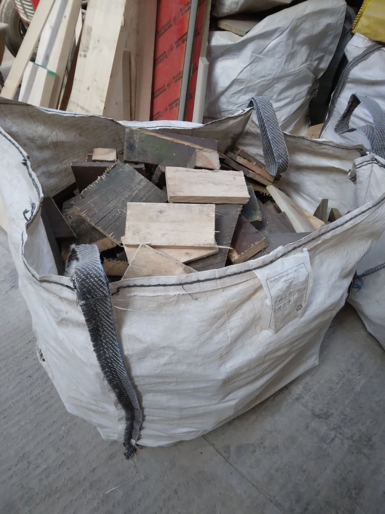 image for Jumbo bags of fire wood for sale