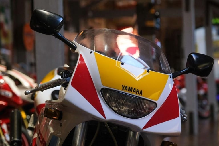 Yamaha TZR250 250 RS 3XV Tastefully Restored