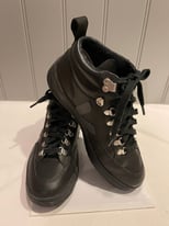 VEJA Roraima black leather high top woman’s trainers RRP £160