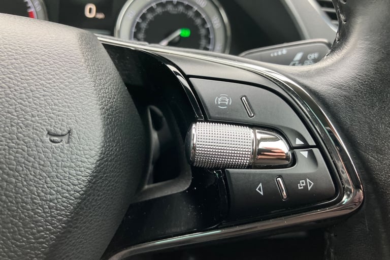 2020 Skoda Superb 1.5 TSI SE L 5dr DSG Hatchback PETROL Automatic