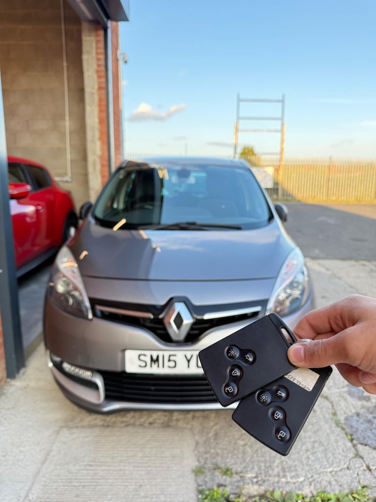 2015 Renault Scenic 1.5 dCi Limited Nav Euro 6 (s/s) 5dr MPV Diesel Manual