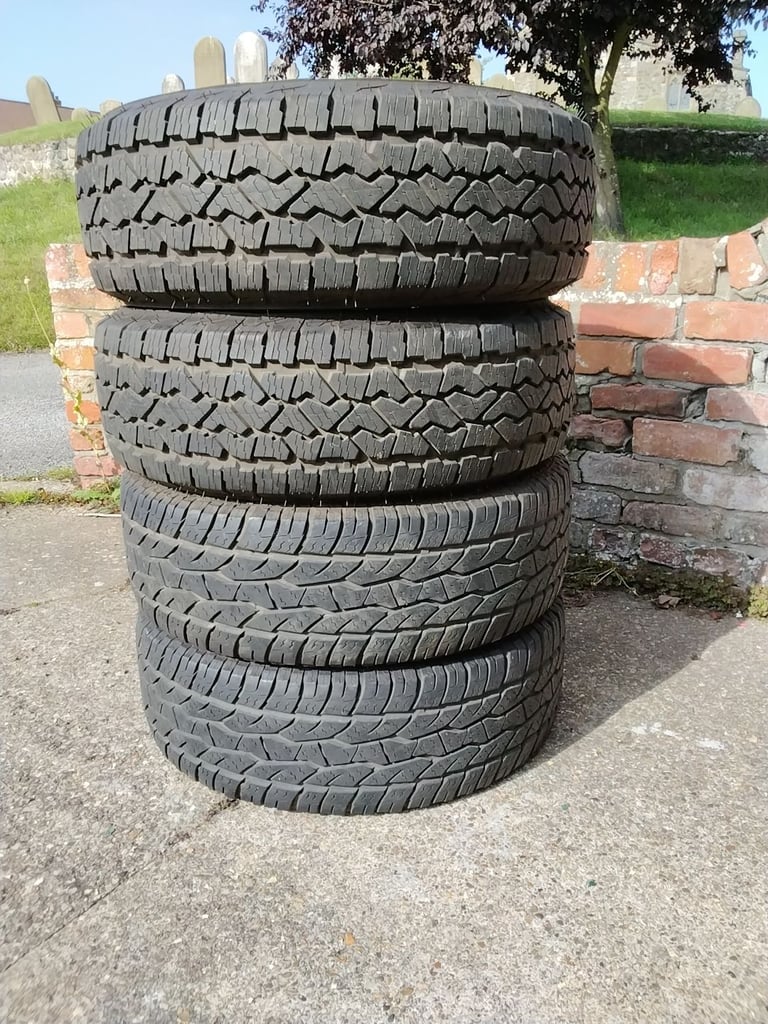 255 70R16 All Terrain Tyres 