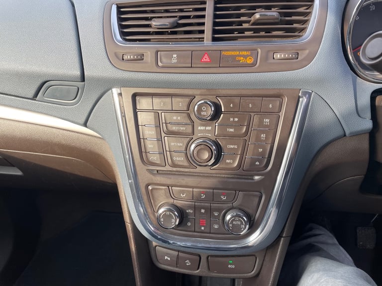 2013 Vauxhall Mokka 1.7 CDTi Tech Line 5dr HATCHBACK Diesel Manual
