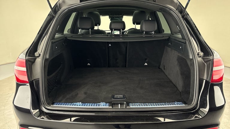 2017 Mercedes-Benz GLC 2.1 GLC220d AMG Line (Premium) SUV 5dr Diesel G-Tronic 4MATIC Euro 6 (s/s)...