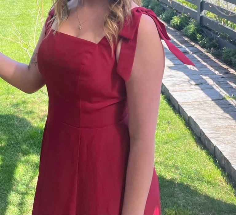 Elegant Red Formal Dress