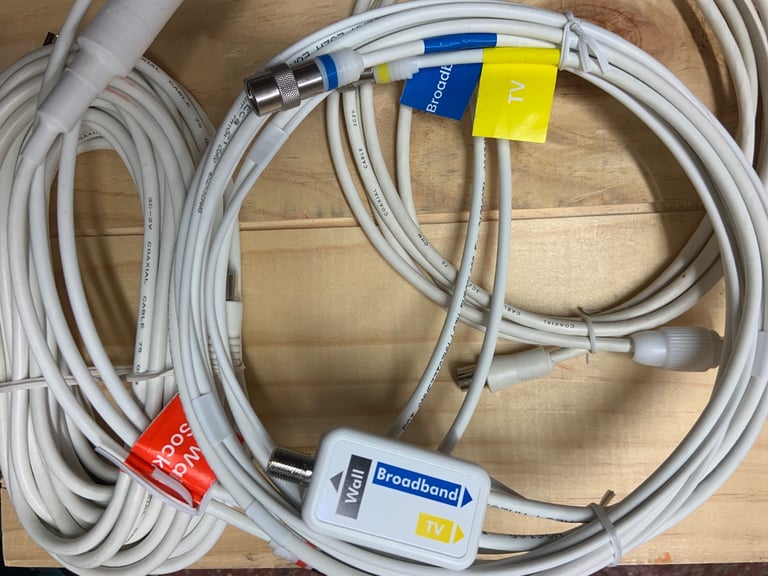 Coaxial cables, broadband/tv splitters, connectors, extenders
