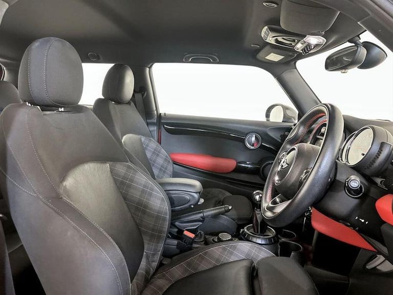 2017 MINI Hatch 2.0 Cooper S Euro 6 (s/s) 3dr Manual Hatchback Petrol Manual