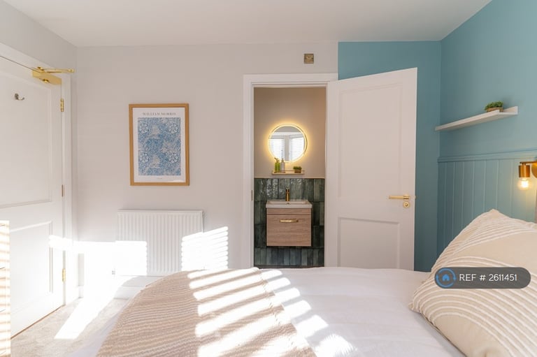 1 bedroom in Queens Road, Portsmouth, PO2 (#2611451)