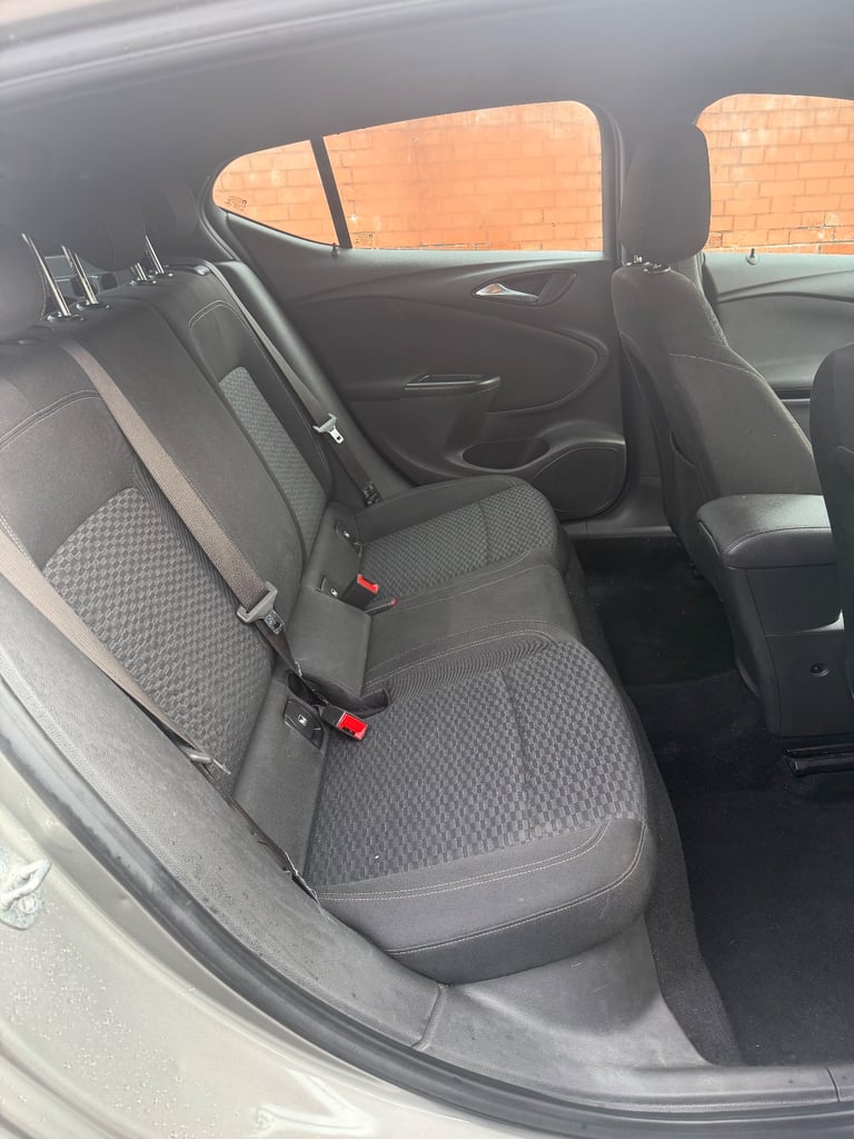 Vauxhall, ASTRA, Hatchback, 2016, Manual, 1399 (cc), 5 doors