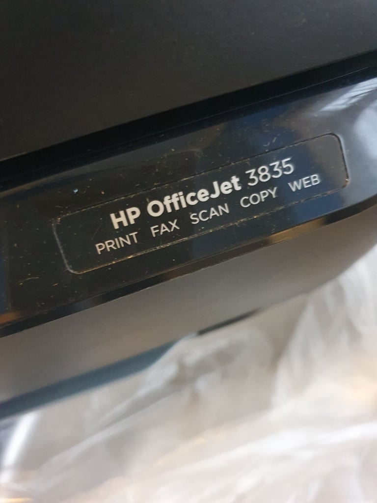 HP Office Inkjet 3835 - Scan , Print , Copy etc But No Idea How it works, Clean With Lead. 
