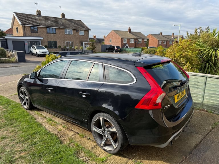 Volvo, V60, Estate, 2011, Semi-Auto, 1984 (cc), 5 doors
