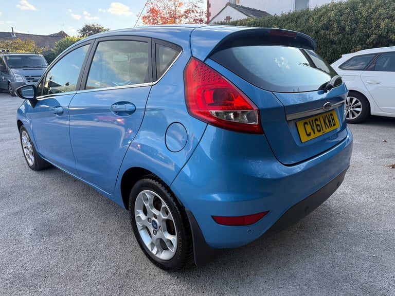 2011 Ford Fiesta 1.4 Zetec 5dr HATCHBACK Petrol Manual