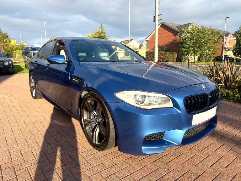 BMW M5 4.4 V8 DCT swap px 