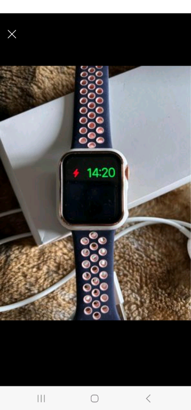 Apple SE sport watch cellular 2020 
