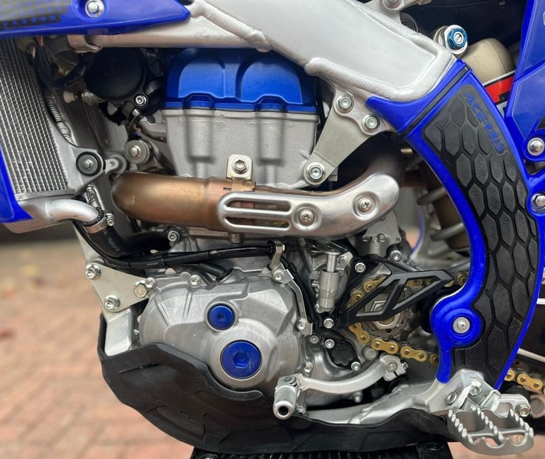 YAMAHA YZ450F / YZF450 2025 - LOW HOURS - IMMACULATE EXAMPLE - CRESCENT SUPPLIED