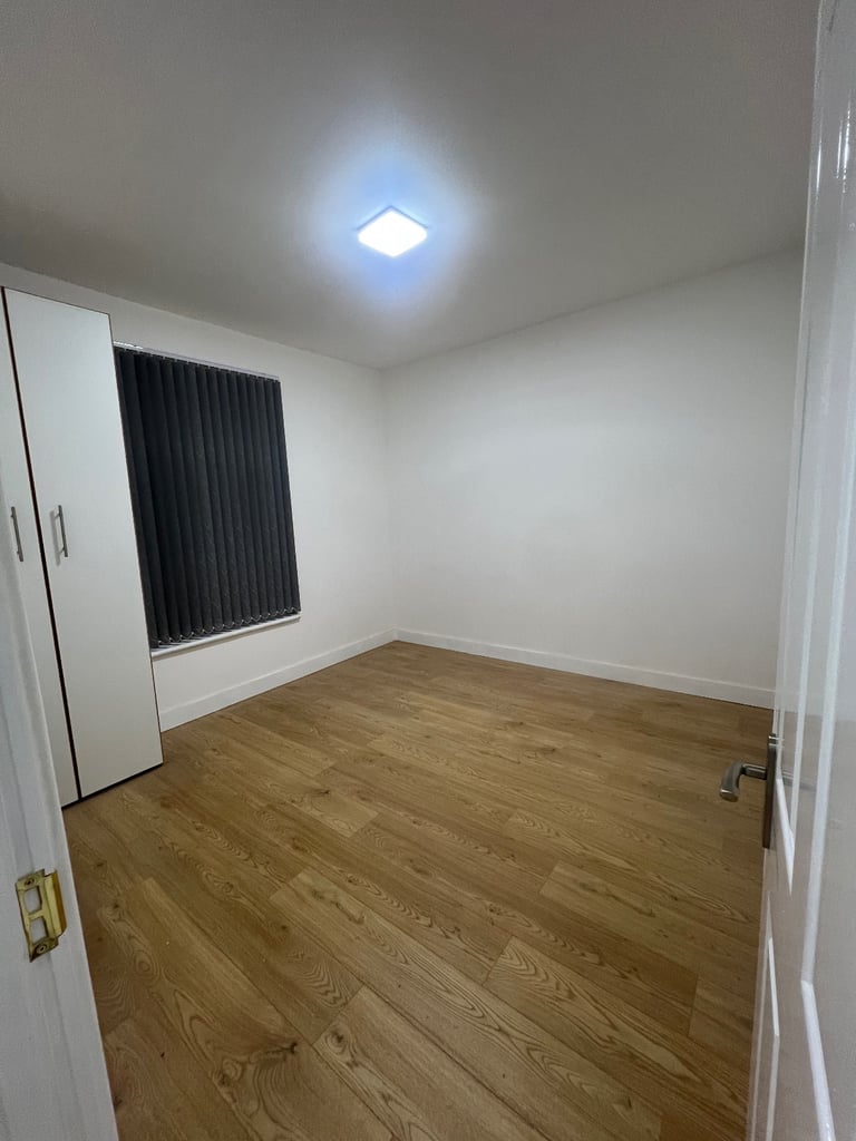 4 bed | IG3 8LB | £2400 | DSS Accepted