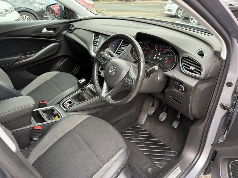 2018 68 VAUXHALL GRANDLAND X 1.2 TURBO SPORT NAV SUV 5DR PETROL MANUAL EURO 6 (S