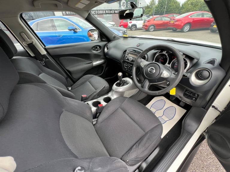 2012 Nissan Juke 1.6 Visia SUV 5dr Petrol Manual Euro 5 (117 ps) HATCHBACK Petrol Manual