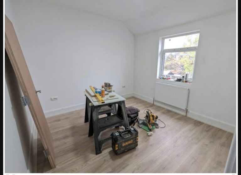 2 BEDROOM FLAT HEADSTONE ROAD HARROW HA1