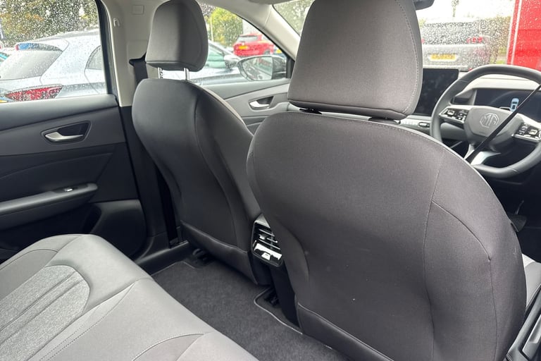 2025 MG MGS5 170kW SE EV Long Range 64kWh 5dr Auto Estate Electric Automatic