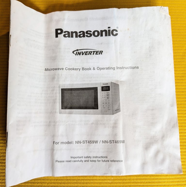 Panasonic Microwave NN-ST459W 900W