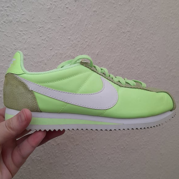 Ladies Nike Cortez