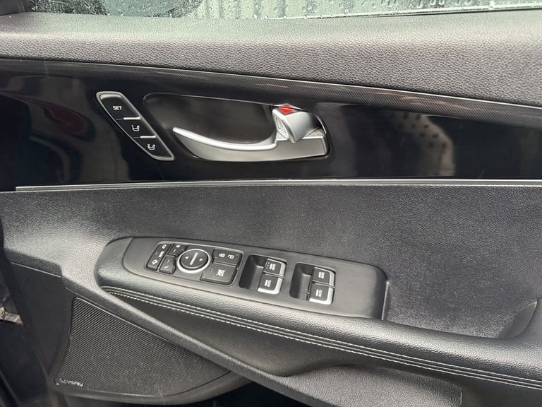 2017 Kia Sorento 2.2 CRDi KX-4 SUV 5dr Diesel Auto AWD Euro 6 (197 bhp) ESTATE Diesel Automatic