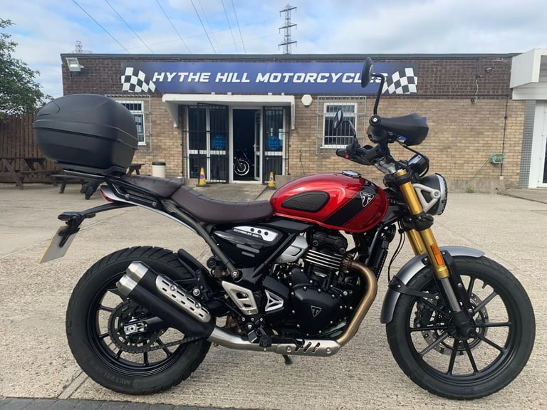 image for Triumph Scrambler 400X ONE OWNER FROM NEW 