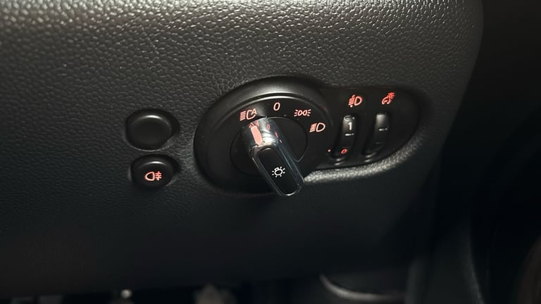 2021 MINI Hatch 1.5 Cooper Classic 5dr HATCHBACK PETROL Manual