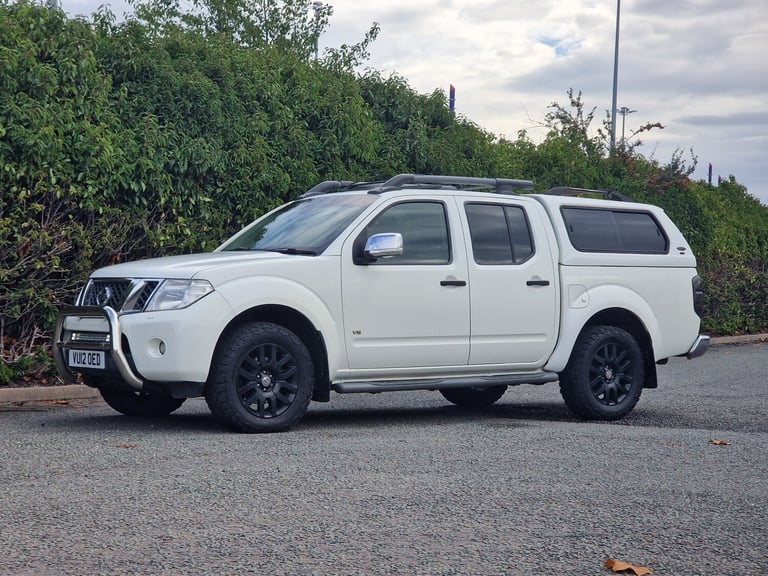 2012 Nissan Navara Double Cab Pick Up Outlaw 3.0dCi V6 231 4WD Auto PICK UP Diesel Automatic