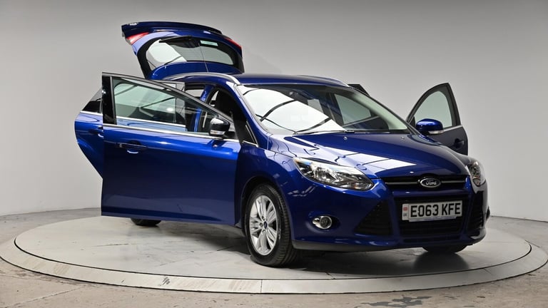 2013 Ford Focus 1.6 Titanium Navigator Powershift Euro 5 5dr ESTATE Petrol Automatic