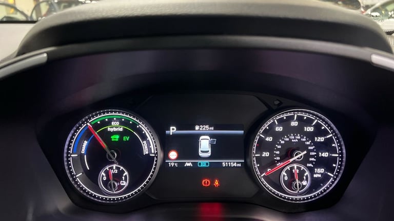 2022 Hyundai Santa Fe 1.6 h T-GDi Premium SUV 5dr Petrol Hybrid Auto 4WD Euro 6 (s/s) (230 ps) ES...