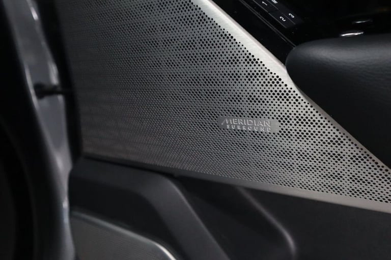 2018 68 LAND ROVER RANGE ROVER VELAR 2.0 D240 R-DYNAMIC HSE SUV 5DR DIESEL AUTO 