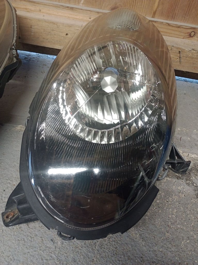 Nissan Micra K12 Headlights 