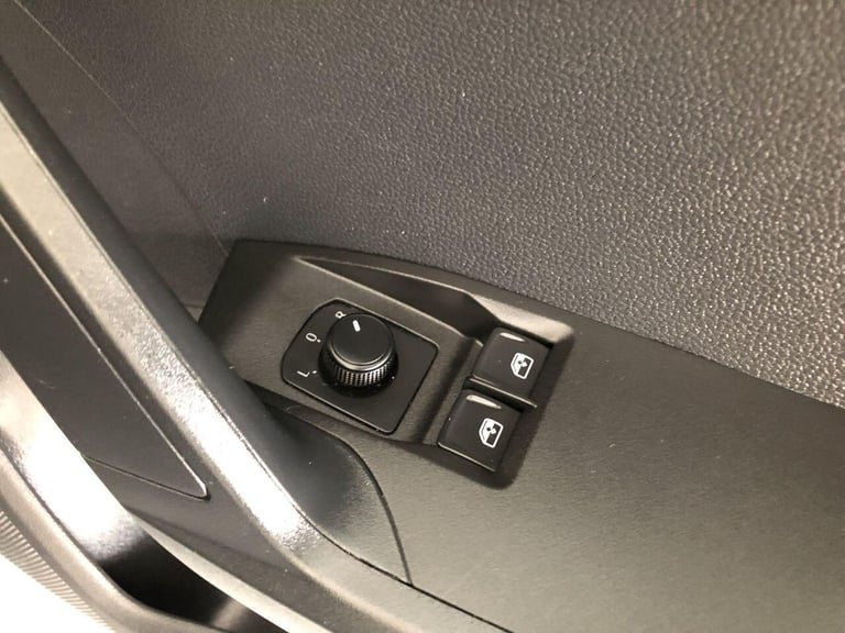 2019 SEAT Ibiza 1.0 MPI SE Technology Hatchback 5dr Petrol Manual Euro 6 (s/s) GPF (80 ps)  HATCH...