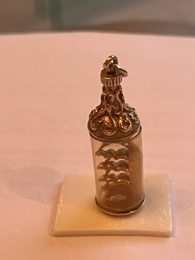 image for 9ct Ship In A Bottle 