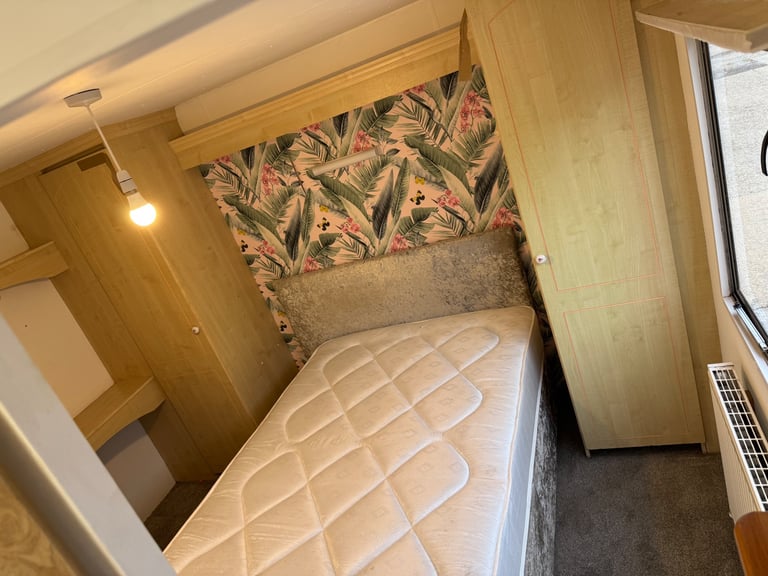 2 bedroom static for rent 