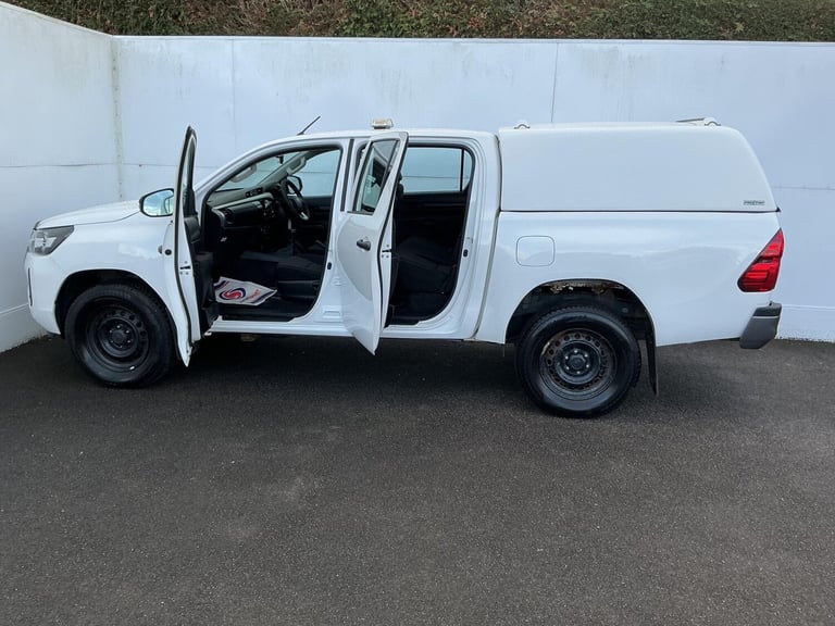2021 Toyota Hilux 2.4 D-4D Active 4WD Euro 6 (s/s) 4dr PICK UP Diesel Manual