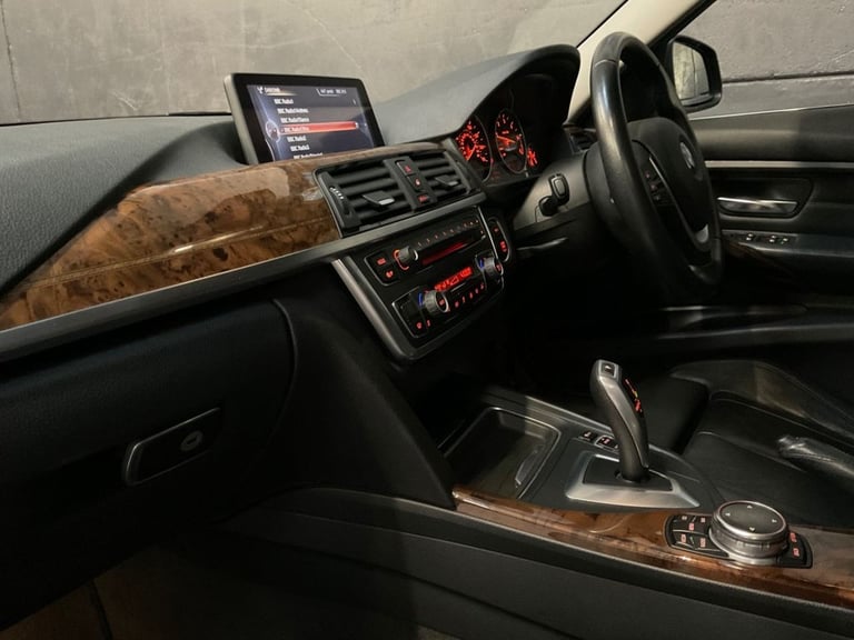 2013 BMW 3 Series 320d Luxury 5dr Step Auto ESTATE DIESEL Automatic