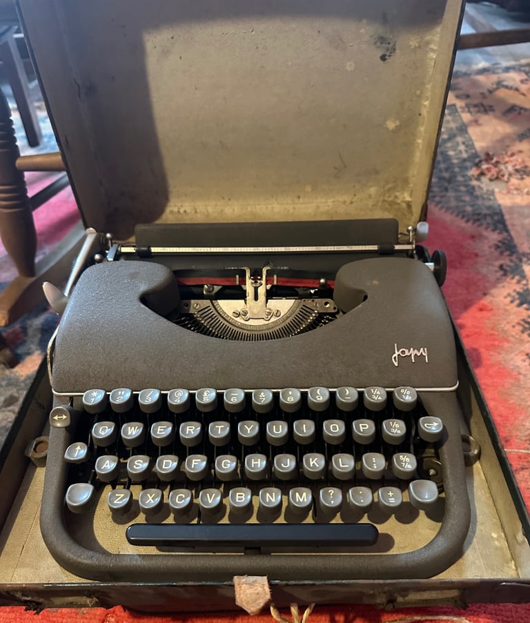 Vintage Japy Typewriter 1950’s