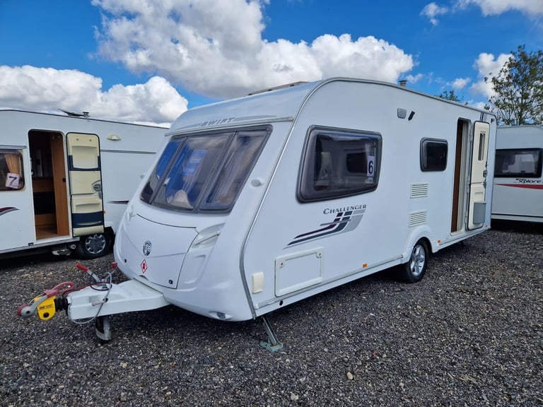image for 2008 Swift Challenger 530 Single Axle 4 Berth Large Rear Bathroom Bunk Bed