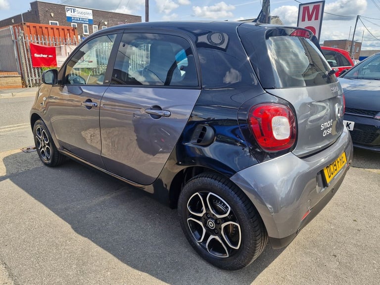 2019 smart forfour 1.0L Prime Premium Auto Hatchback 5dr Petrol Automatic Euro 6 (71 bhp) Hatchba...